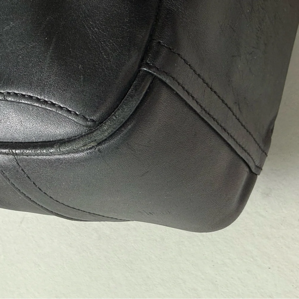 COACH F70666 Lexington Flap Top Black Leather Briefcase/laptop Bag Buckle Detail